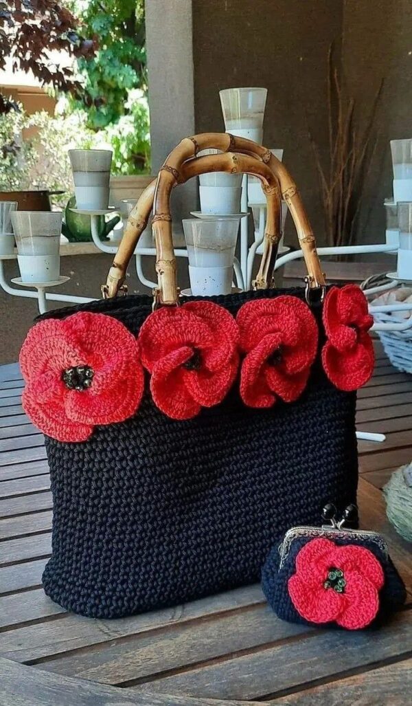 شنطه مطرزه بورد بارز