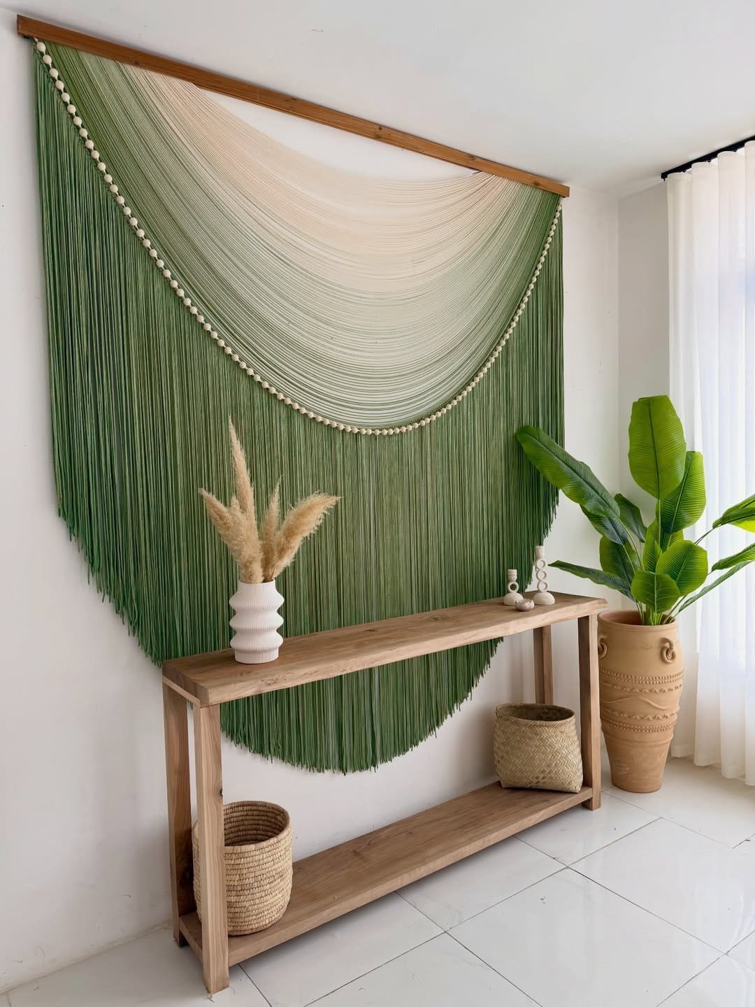 معلقه مكرميه